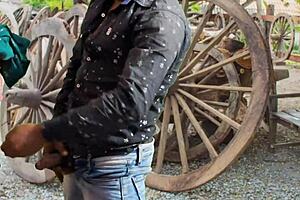 Bharti Bhabhi Come To Fucking In Home