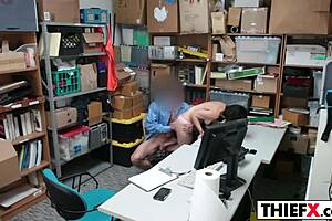 sweety thief focuses on school now