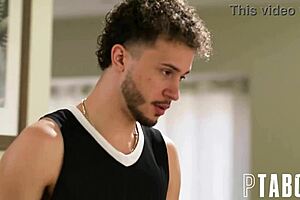 Spencer scott blows apollo banks in cheerleader pov.