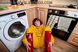 Redhead British Babe Messy Cum Party With Toys