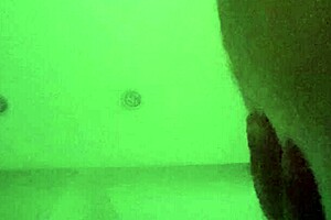 Je joue avec les sex toys de madame