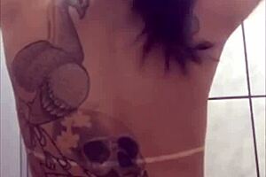 What naughty amateur wants anal sex?