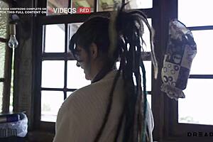 hot dread turns off alarm with ass