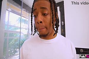 Molly Little 18+ Her Secret Roommate Sex