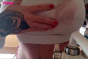 Brazilian Hot Housewife Washes Dishes Naked with Big Tits!