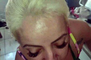 fucking blonde amateur in kitchen