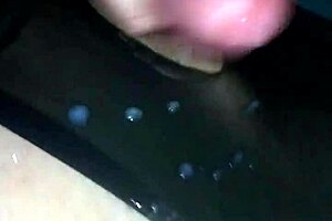 Amature Cum in Pantyhose Lingerie Fast Handjob