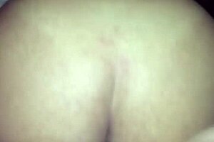 Gostosa Sentando No Pau