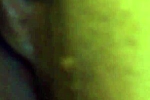 Sto Scopando Forte a Casa per la Prima Volta Registrando e Caricando