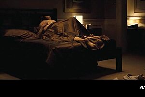 Flora Montgomery recreates Basic Instinct scene provocatively