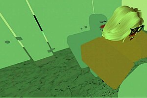 学校书呆子女生口交被肏骚穴Roblox