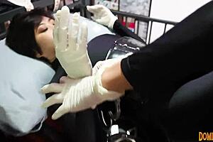 Salome Salvi Squirt With Strapon Domination