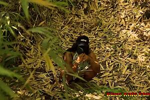 Have you seen this outdoor bbw amateur get her big ass fucked in the bush?