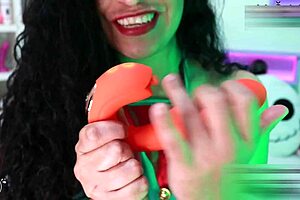Best G-Spot Vibrator and Clit Licker - Unboxing Honey Play Box - Agatha Dolly