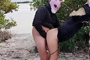 Mexican whore fucked in mangroves secretly