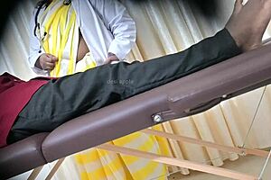 Lucky Guy Receives Handjob from Doctor in Hospital