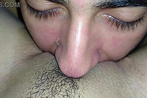 Chupando Buceta Greluda Mais Linda