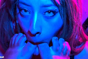 Even Smoking, I Worship Your Feet!