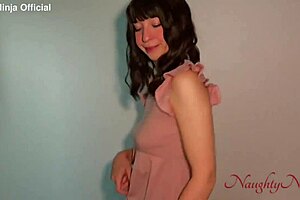 Young Woman Shares Bed For Intense Fucking!