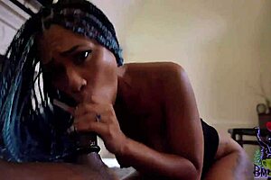 Sol Y Luna Featuring Lovely Luna