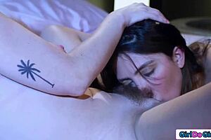 IM SO FUCKING BORED ITS TIME TO HIRE AND BOFF THE BABYSITTER