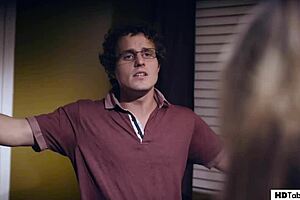 Athena Faris Intriguingly Becomes A Virgin In Roleplay