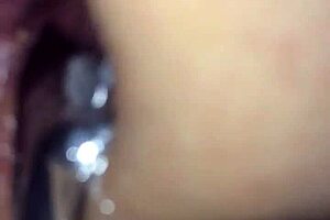 Shemale uses speculum on me in intriguing way