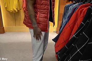 Latina sucking dick for christmas presents