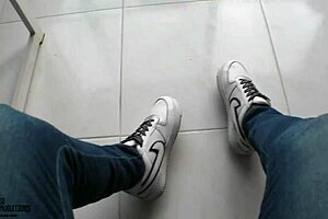 Morning romantic sex with brunette stepsister ends in creampie 😍