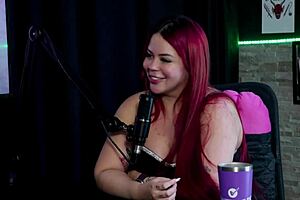 A Experiência Na Casa De Swing Perde O Tesão Se O Homem Não For Cheiroso Seu Dom É A Sentada E Seu Pau Ideal - Bad Aninha Sheer Red