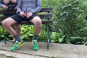 Mature cougar with saggy tits flashes outdoors