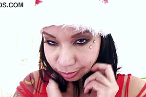 kimmy lee christmas pov blowjob deepthroat