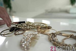 Sweet Girlfriend's Ass Banged Passionately