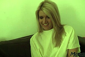 Blonde amateur sucking cock in glory hole, what a sloppy deepthroat!