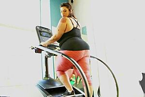 Chunky Sofia Rose Gets Dicked On Kitchen Counter By Rome Major