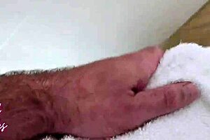 Creampie Mature Wife During Phone Sex!
