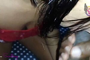 engasgando na rola enorme