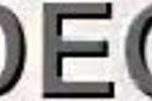 Pretty slim Brazilian Khali Noire challenges her anal abilities in DAP 3on1 scene