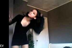 Look at this unreal perfect tranny on webcam.