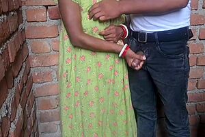 Telugu Hot Young 18+ Girl Hot Romance In Bathroom