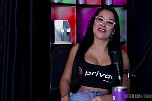 Compilados Da Emily Louise Cast Com Tifany Rocha - Parte 1 Watch On Sheer Red