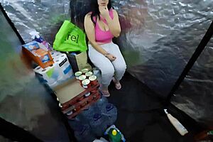 immigrant hidin in the pantry gettin a creampie