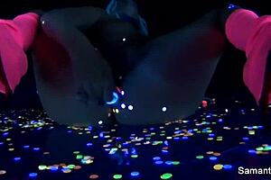 Samantha saint solo masturbation with big tits and nude body