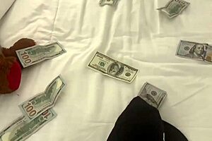 Check out this sexy big ass on Pusshole1 Xvideo