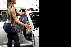 Travesti Gozando Em Homem Que Pegou Na Rua