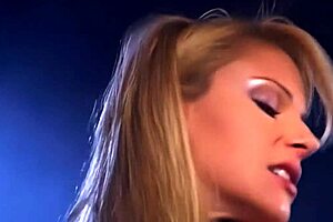 Marie luv enjoys stretching her cunt