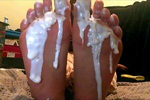 18 year old latina creamed foot worship - webcam