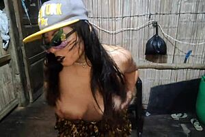 Military Woman Makes Homemade Porn After Denied Raise