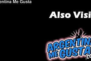 Wow, that babe's huge puffy cameltoe and big round ass at the gym! 😍