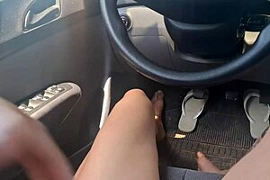 woman masturbates discreetly in public street